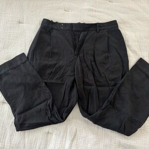 Everlane Black put-together pleat pant